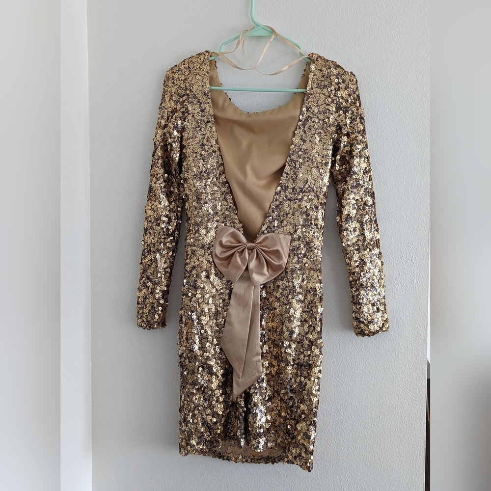 Gold sequin Jovani dress size 4
